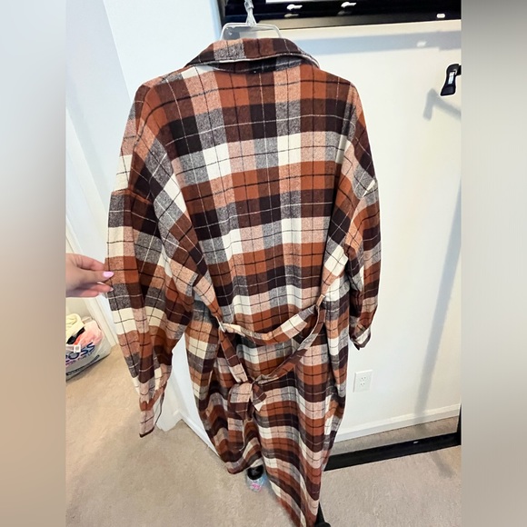 fashion Nova Plaid Shacket - Picture 8 of 9